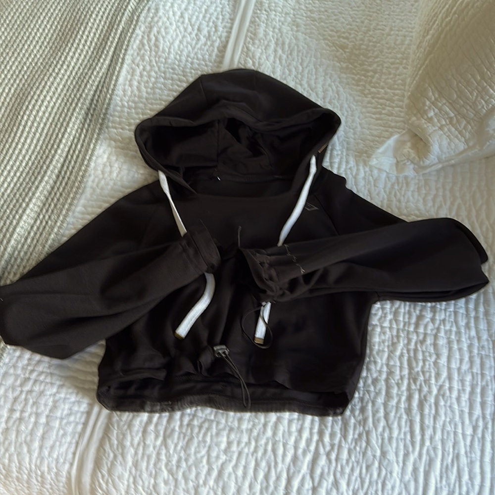 Whitney Simmons x Gymshark Cropped Hoodie